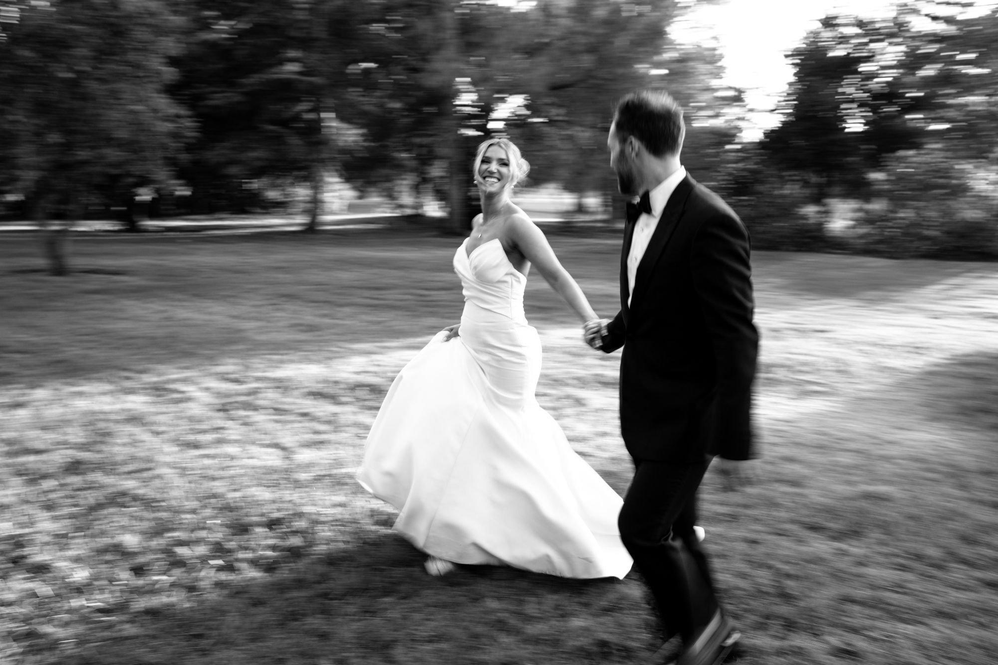 carousel-hero-element image-0